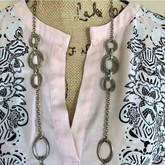 •Carmen Marc Valvo• print chiffon top {C18} - Picture 3 of 5